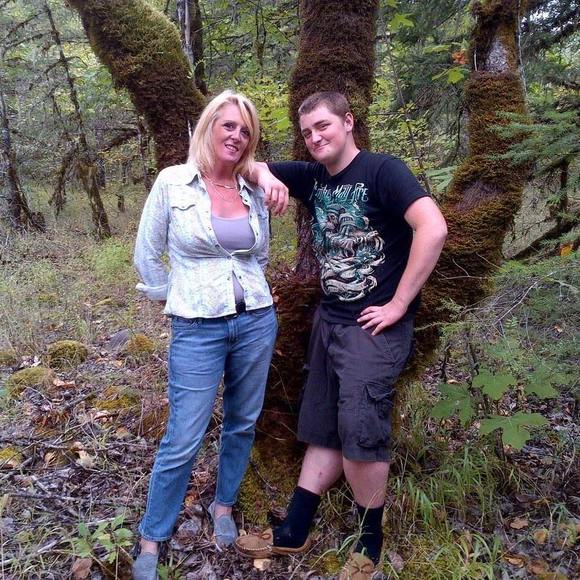 Meet your Posher, Janine - Picture 1 of 1